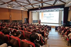 沉庆两江新区30余家企事业单元赴北京高校引才